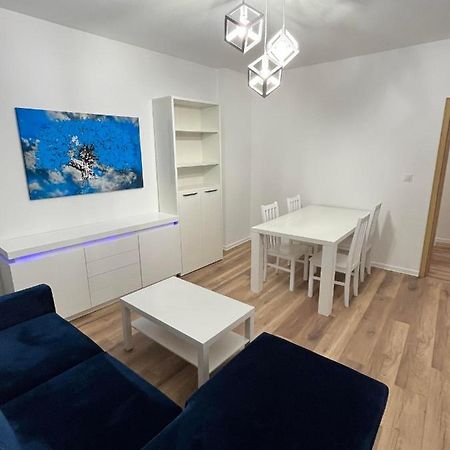 Luksusowy Apartament Przy Dworcu Щецин Экстерьер фото