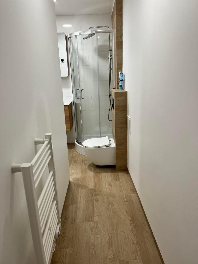 Luksusowy Apartament Przy Dworcu Щецин Экстерьер фото